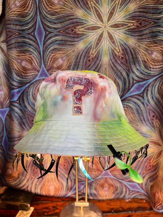 Earthy tipper ? Lampshade bucket hat