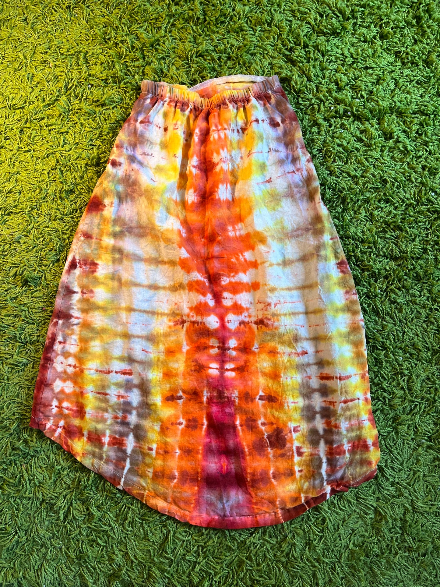 Warm tones high-low slit skirt(XS)